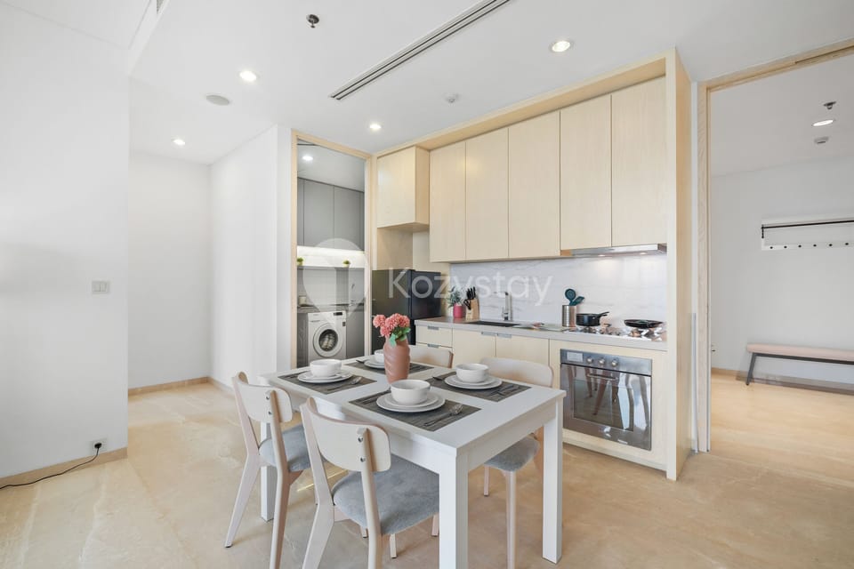 Apartment, 2 Bedrooms, City View | Dining room