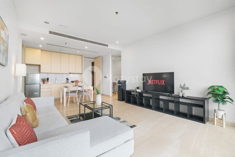 Apartment, 2 Bedrooms, City View | Living area | Flat-screen TV