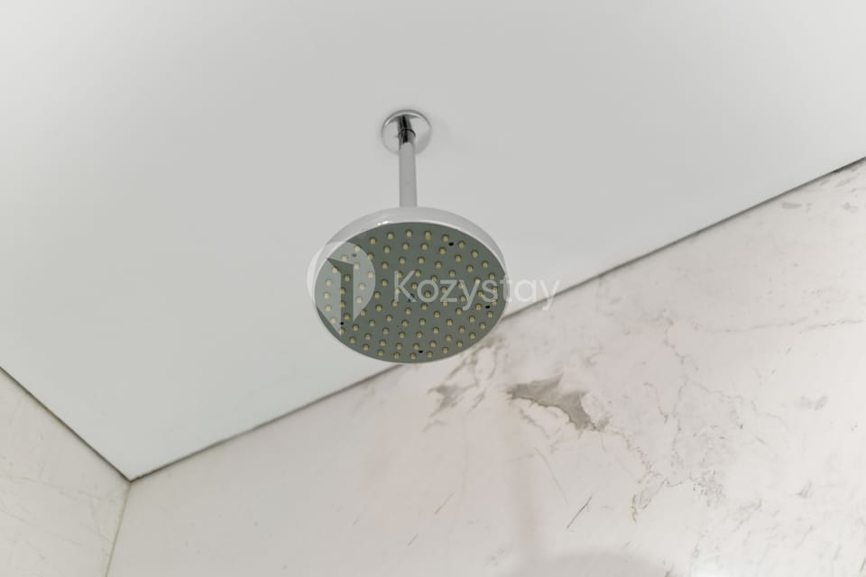 Apartment, 2 Bedrooms, City View | Bathroom | Bidet, towels