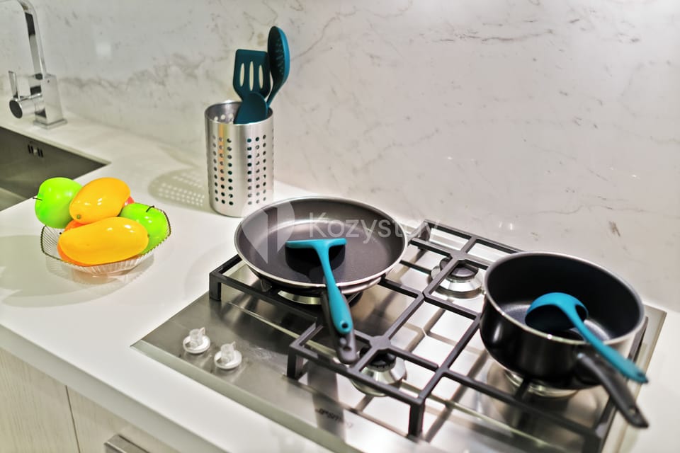 Apartment, 2 Bedrooms, City View | Private kitchen