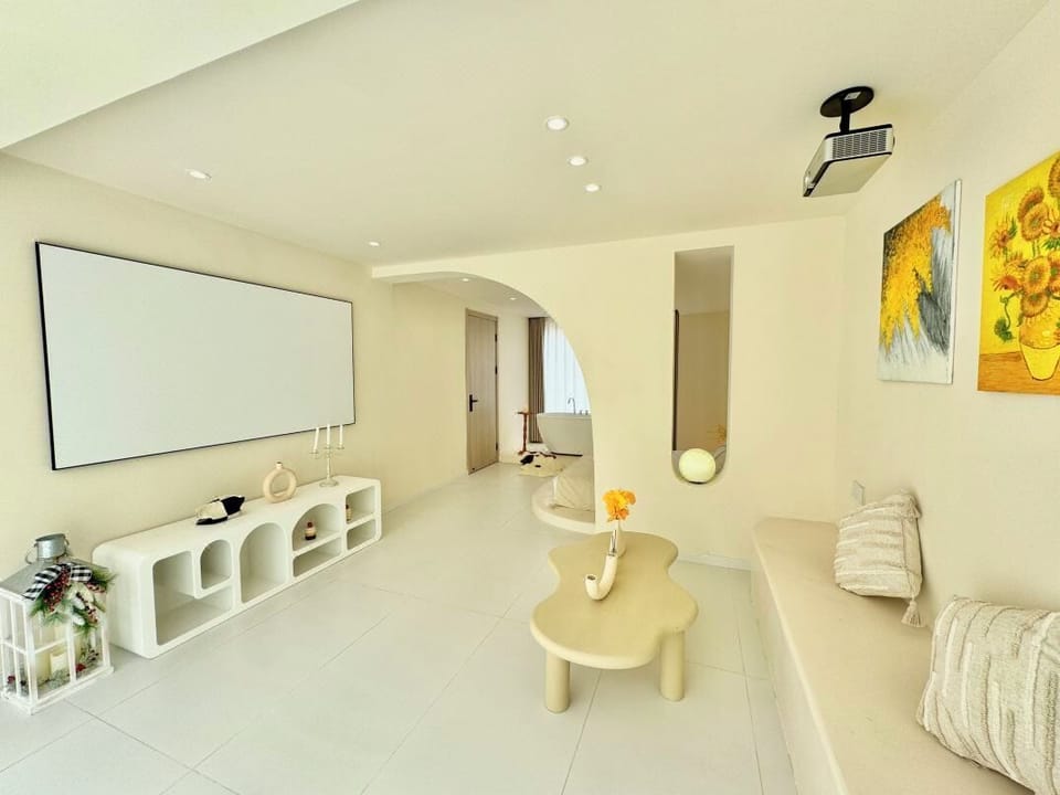 Family Twin Room, Patio, Courtyard View | Free WiFi