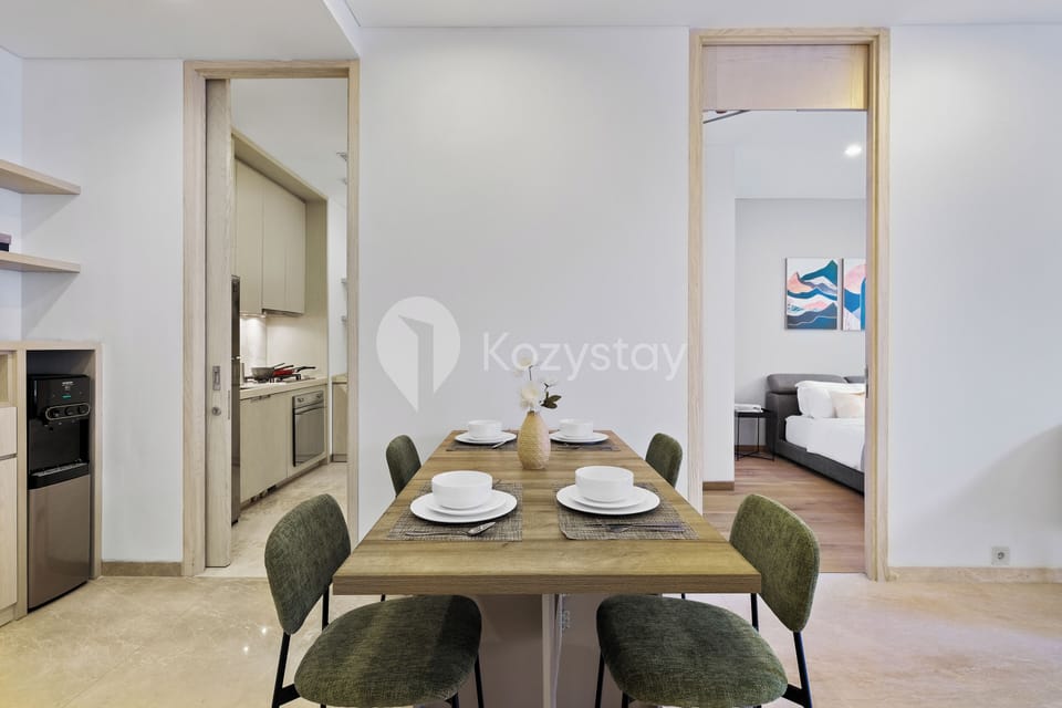 Apartment, 2 Bedrooms, City View | Dining room