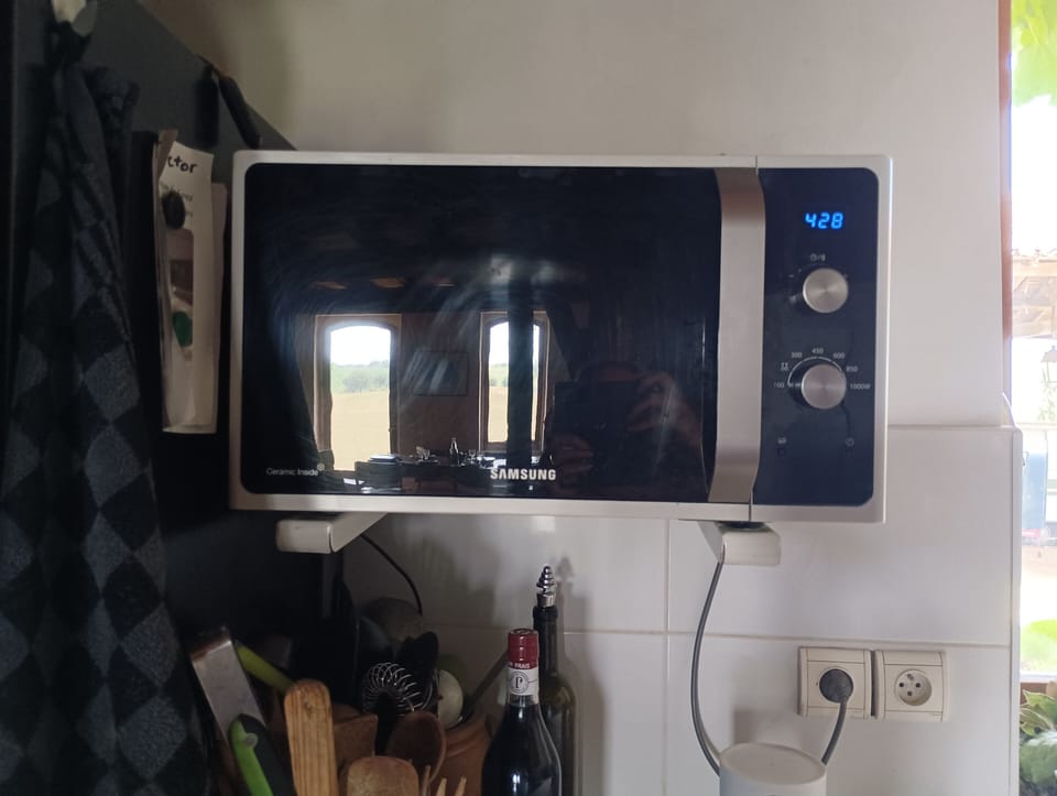 Microwave