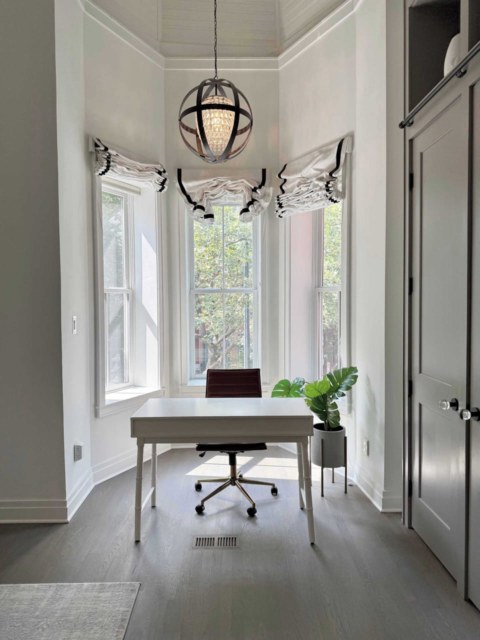 Beautiful natural lighting throughout the whole home! 