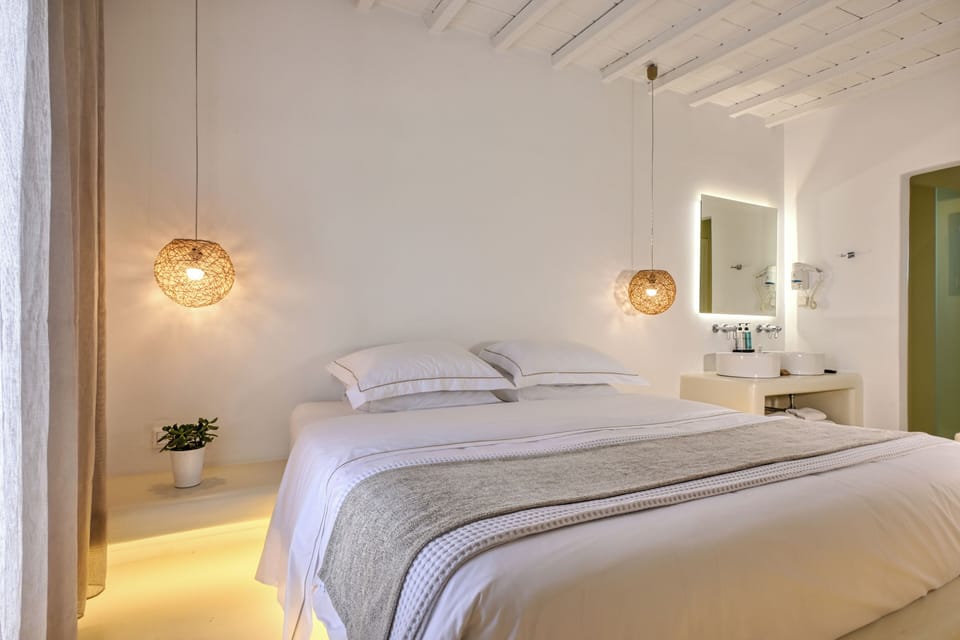 Maisonette Pool View | Free cribs/infant beds, free WiFi, bed sheets