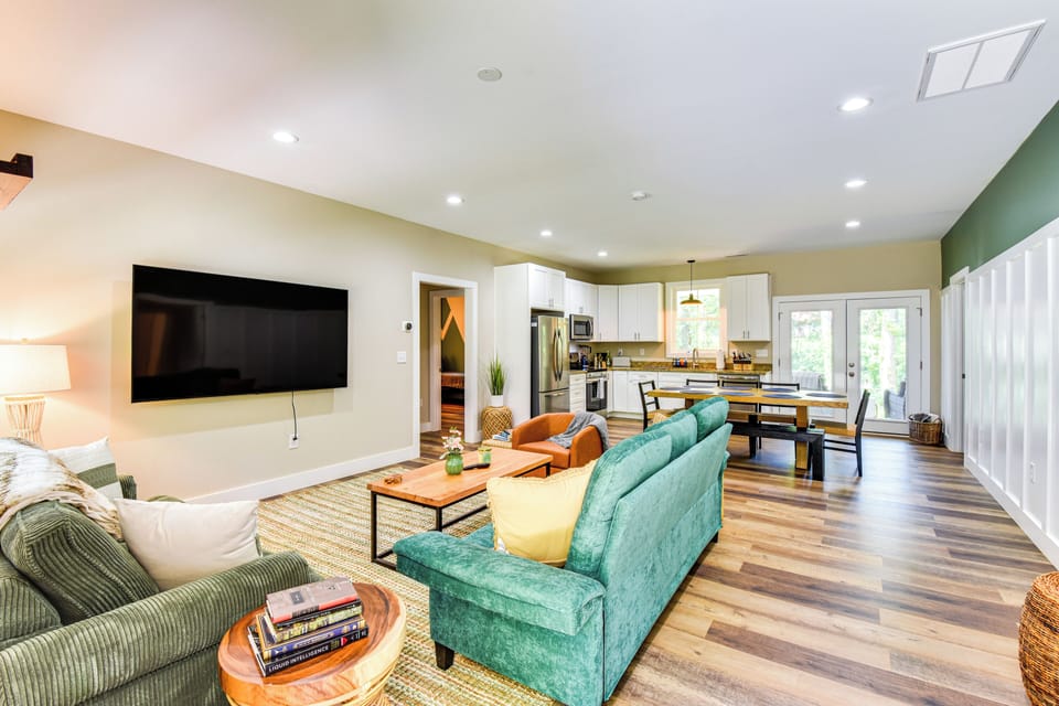 House (3 Bedrooms) | Front of property