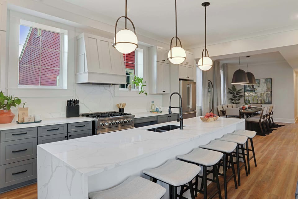 Unit 101 | Chef's Kitchen | First Floor | Gas Stove | Fully Equipped | Bar Seating 