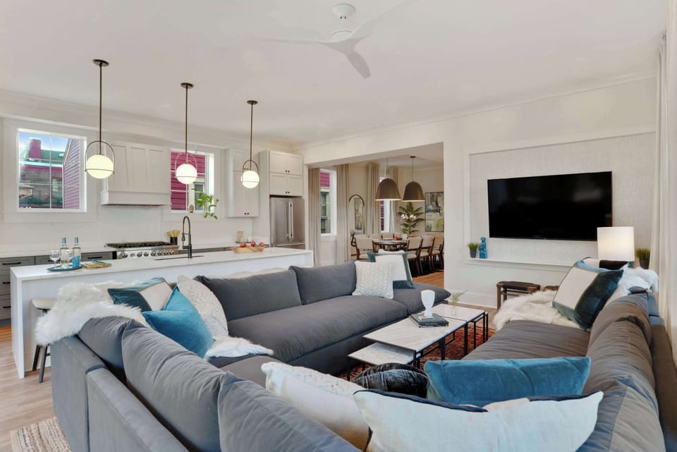 Unit 101 | Open Concept Living Room | XL Flat Screen TV | First Floor | Central Common Area