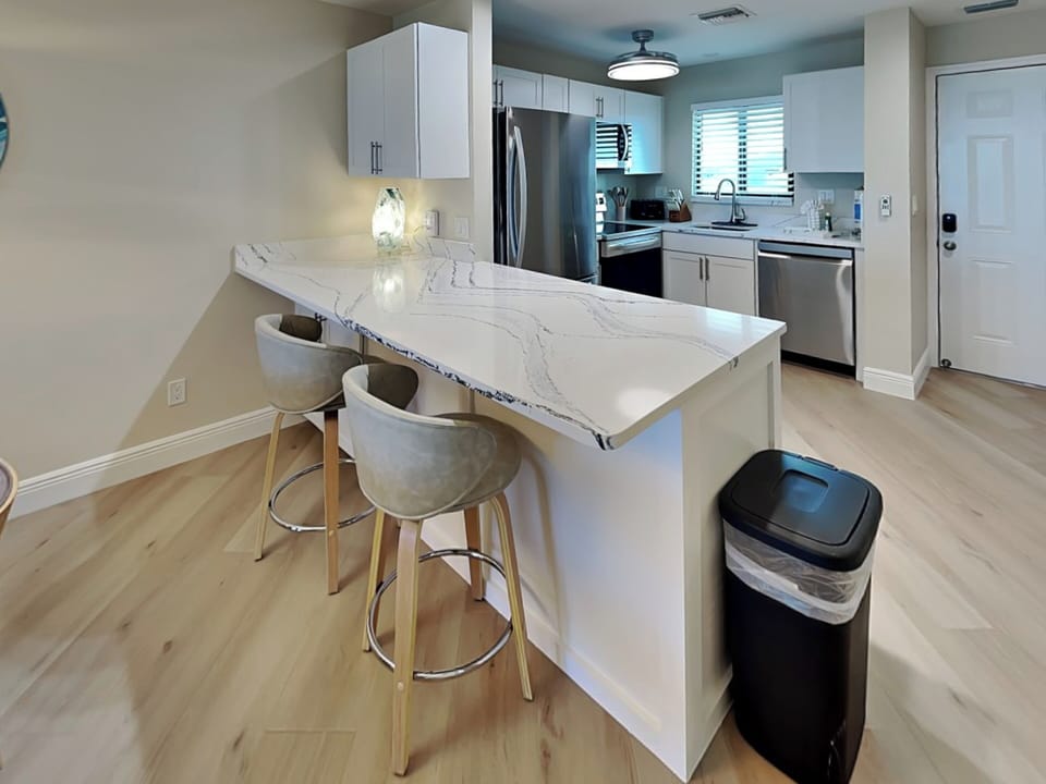 Breakfast Bar that Seats Two