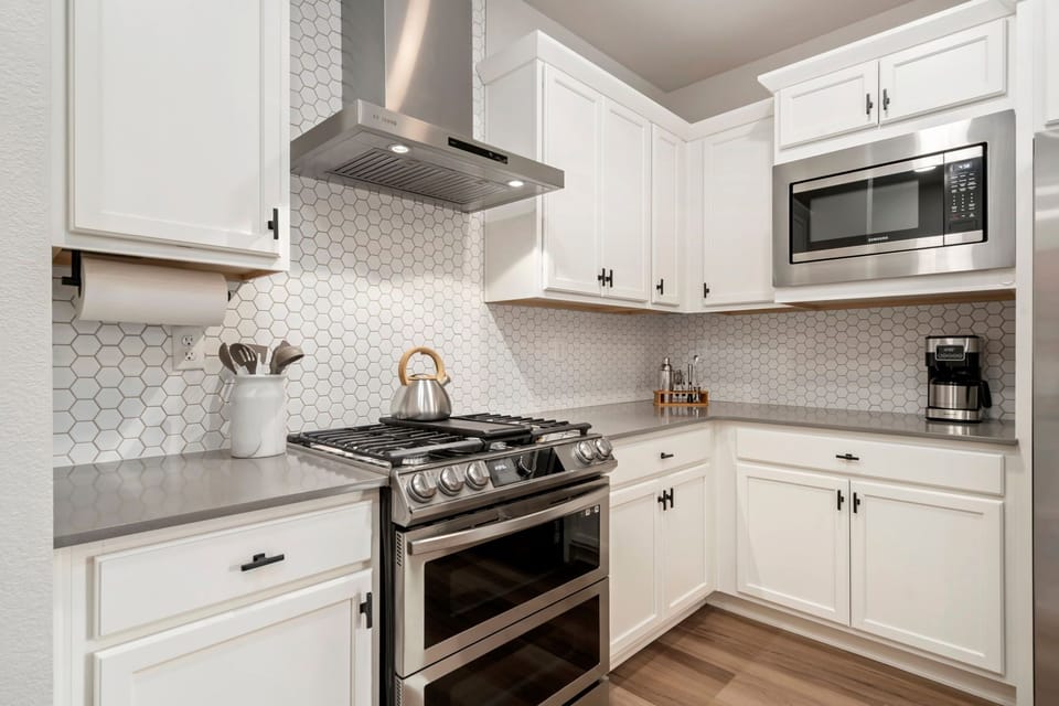 Chef's Kitchen with Stainless Steel Appliances