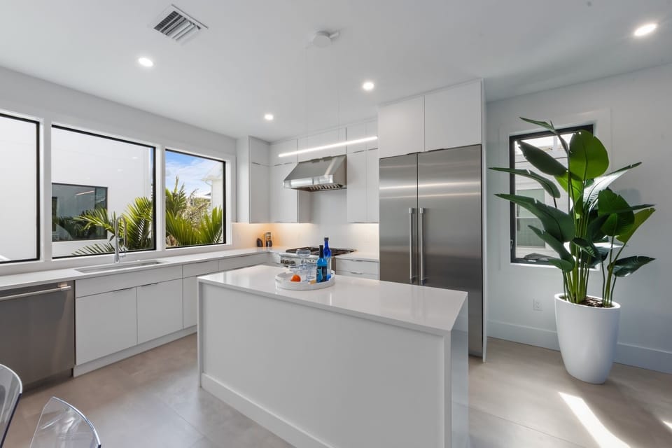 Fully equipped kitchen