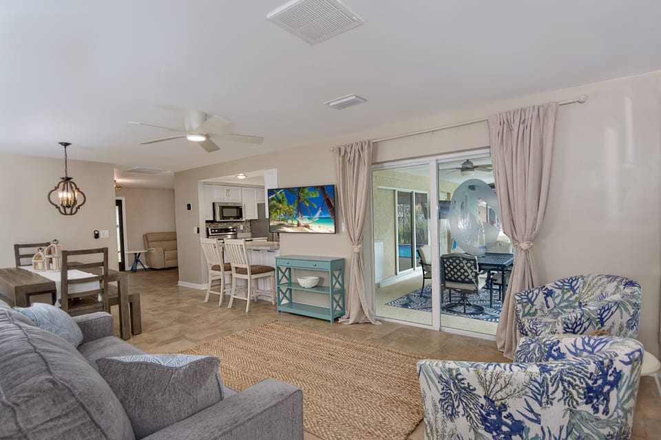 Open floor plan.