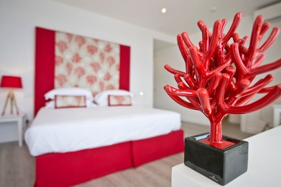 Deluxe Double or Twin Room, Sea View | In-room safe, iron/ironing board, free WiFi