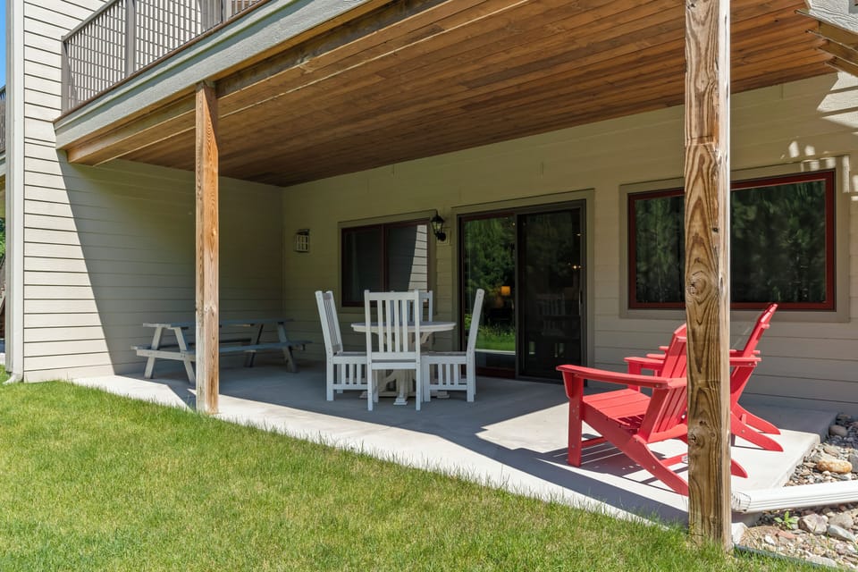 Patio Dining and Relaxing
