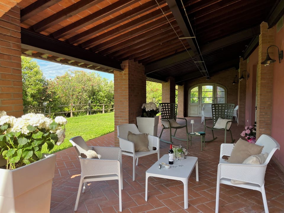 MyTuscany: Relais nestled in the countryside, with a park and pool, Lucca. Bolgheri Apartment Apartment in Tuscany