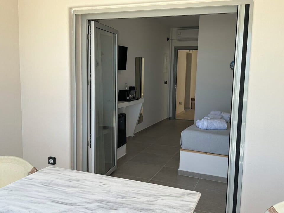 Comfort Double Room, Balcony, Sea View | In-room safe, soundproofing, free WiFi