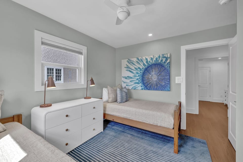 Twin Bedroom