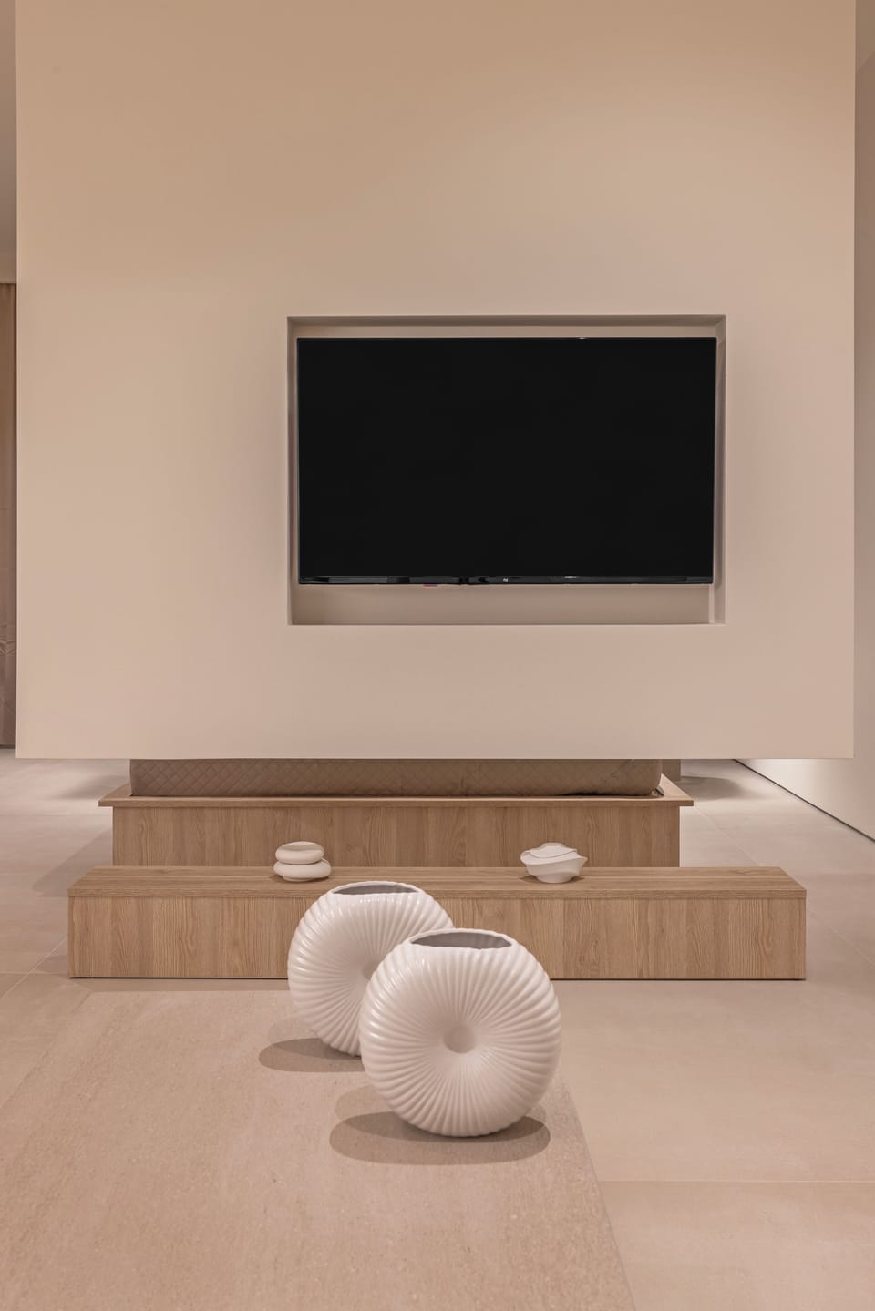 Living room with Smart TV
