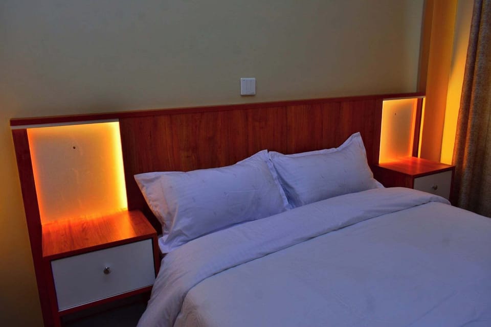 Deluxe Double Room | Free WiFi, bed sheets