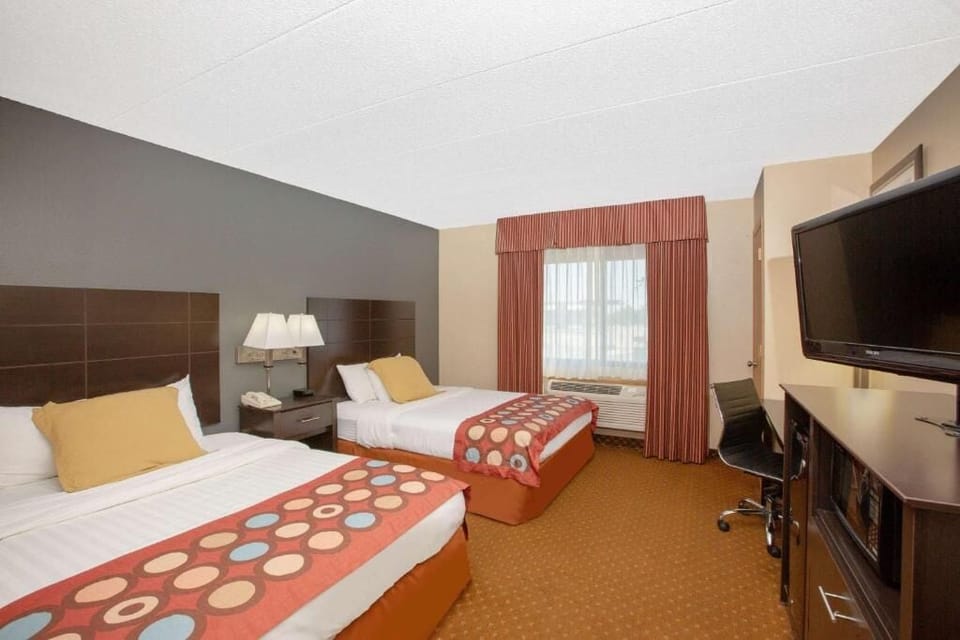Deluxe Single Room | Desk, laptop workspace, iron/ironing board, free WiFi