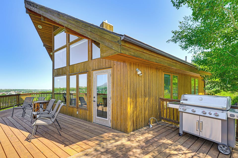 Deck | Gas Grill