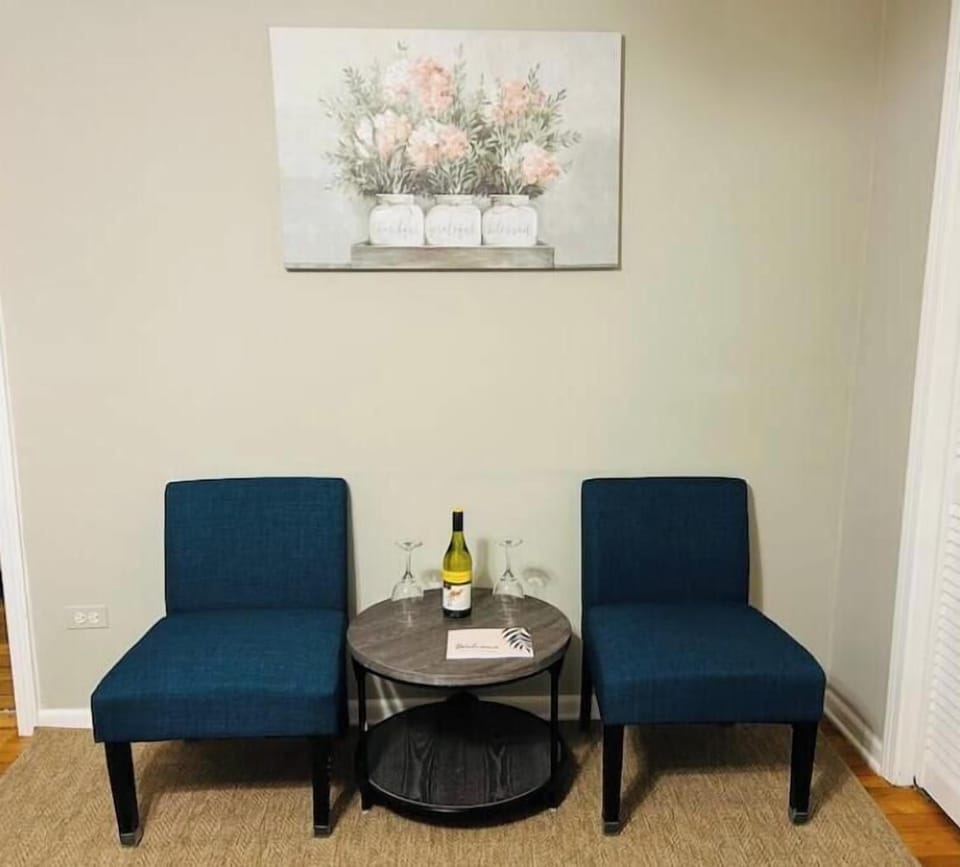 Welcoming entry, perfect spot to enjoy a wine.