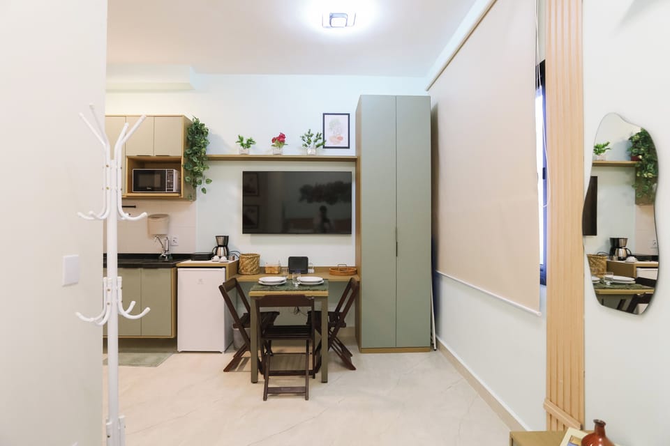 Studio | Blackout drapes, iron/ironing board, WiFi (free)