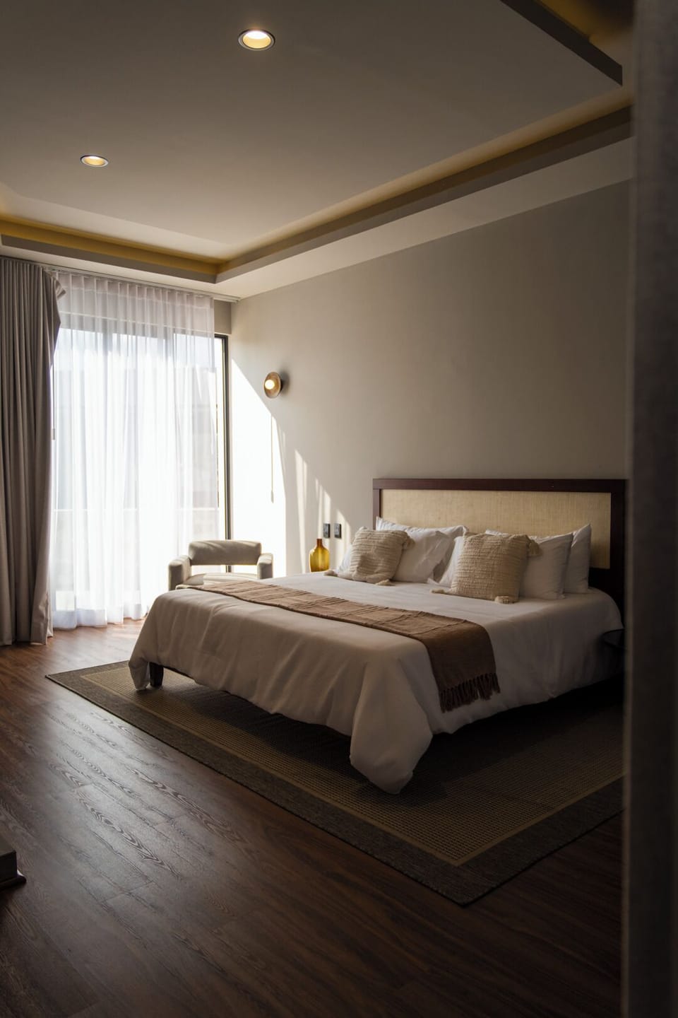 Deluxe Room | Blackout drapes, iron/ironing board, free WiFi