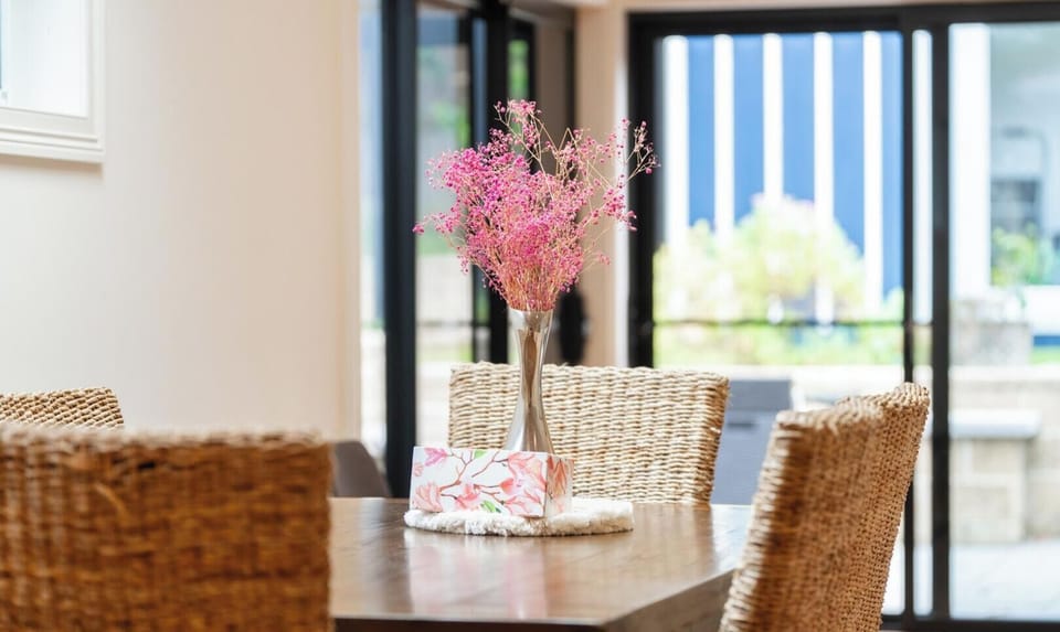 Table and chairs provided for easy meals