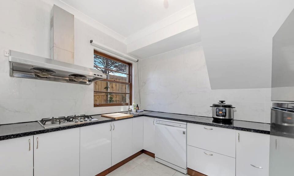 Functional kitchen for light cooking
