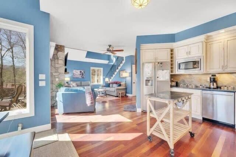 Next to the living room is our fully stocked kitchen, ready for all your culinary adventures.