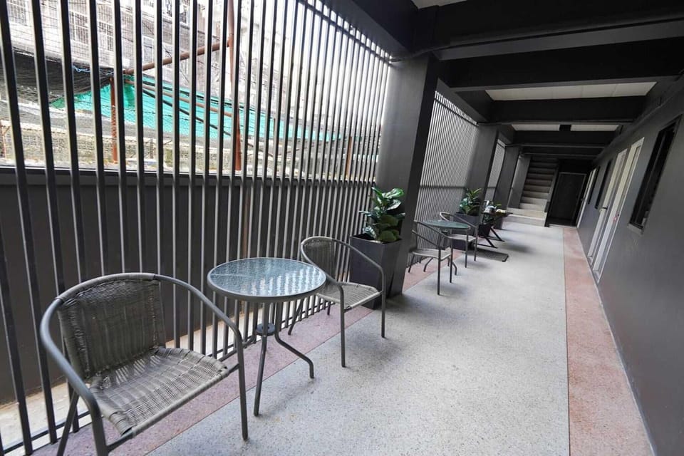 Entrance / Reception
