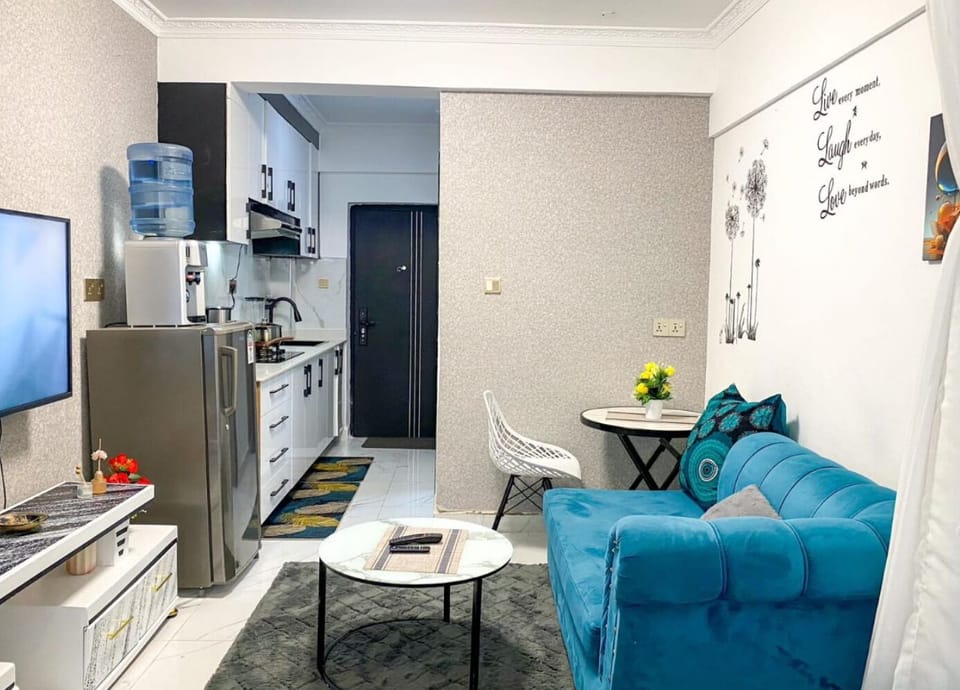 Deluxe Studio | Living area