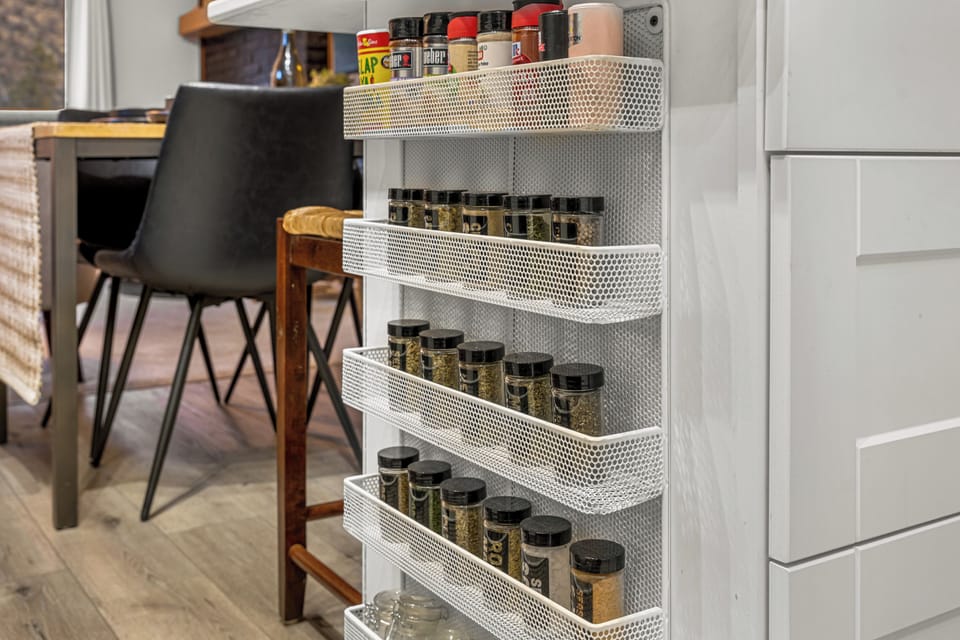 - Discover a fully stocked slide out spice rack with all your favorite seasonings
- Organized and accessible so you can cook like a pro without bringing extras
- Perfect for home chefs or guests who love to add a personal touch to meals

