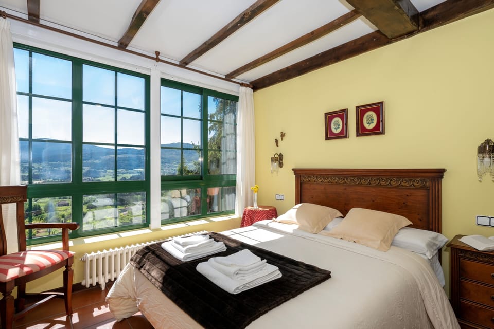 Deluxe Double Room, River View | Blackout drapes, free WiFi, bed sheets