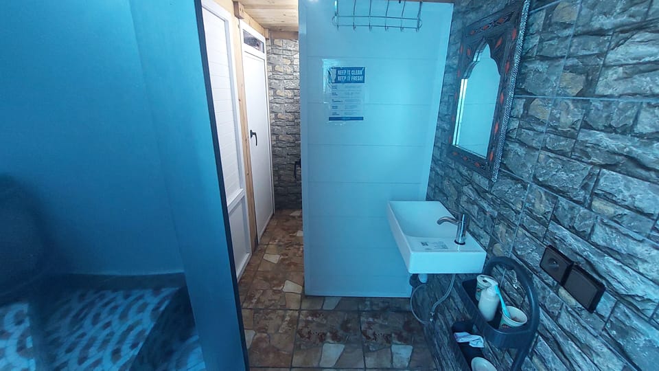 Romantic Double or Twin Room, Beach View | Bathroom | Towels, soap, toilet paper