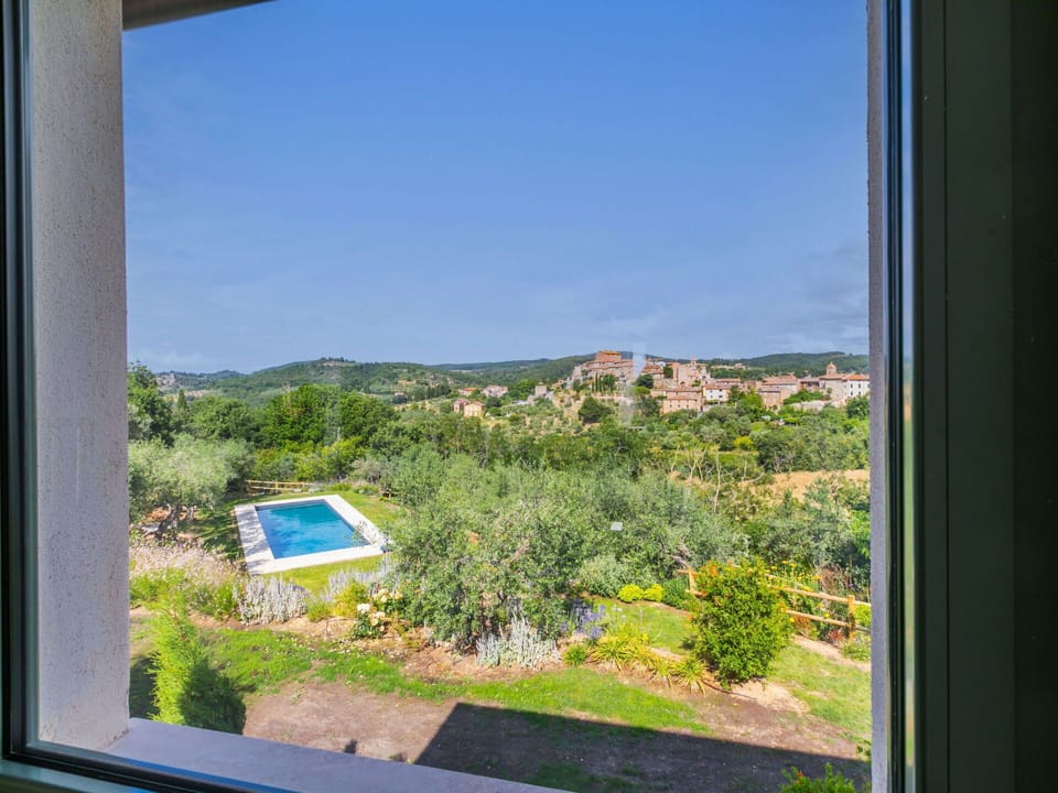 Vegetation, Shrub, Garden, Landscaping