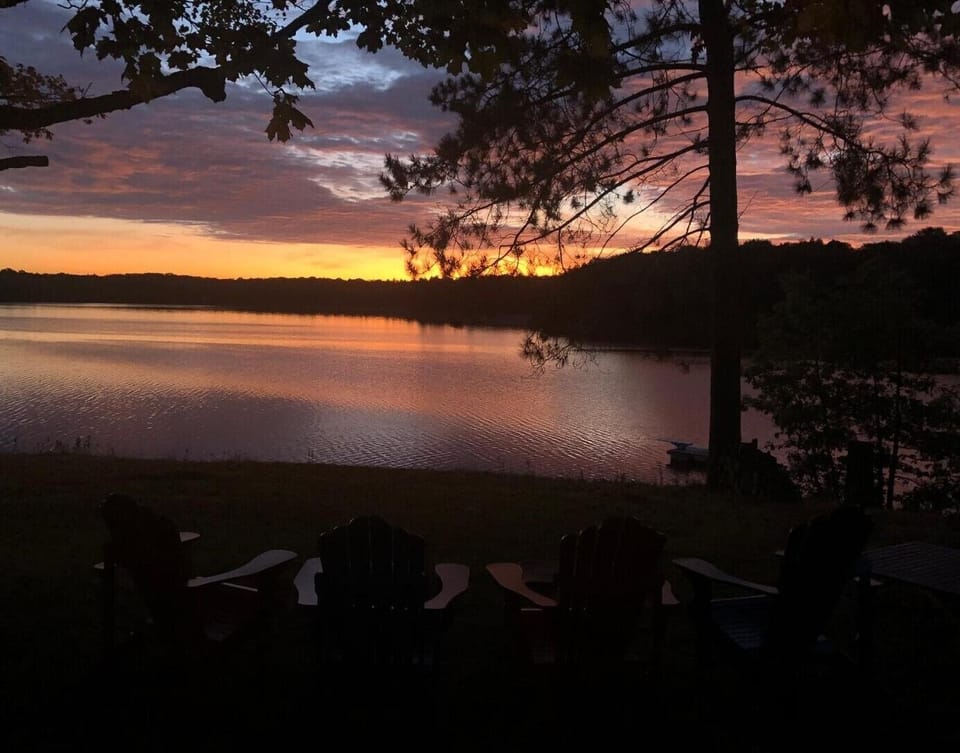 Night lakeview
