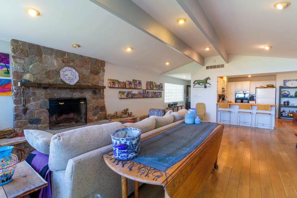 Main Level | Living Room