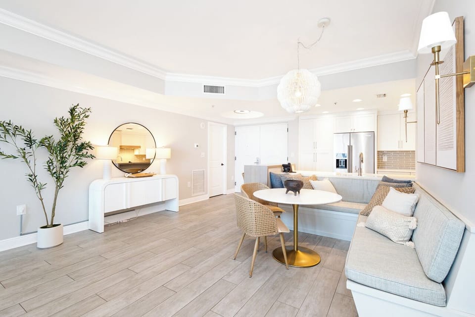 Dining Room 1.1