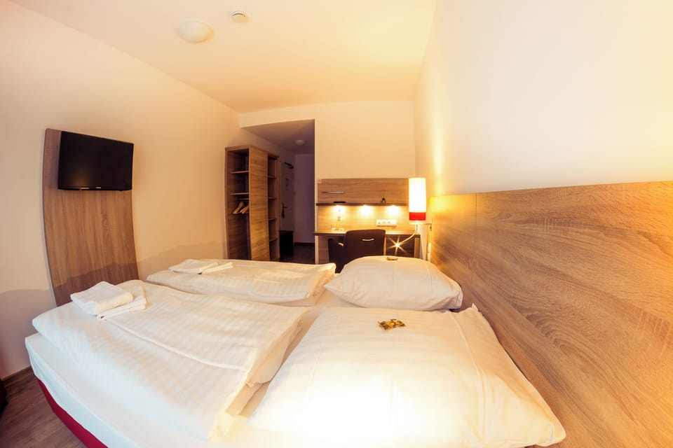 Classic Double Room, City View | Laptop workspace, free WiFi
