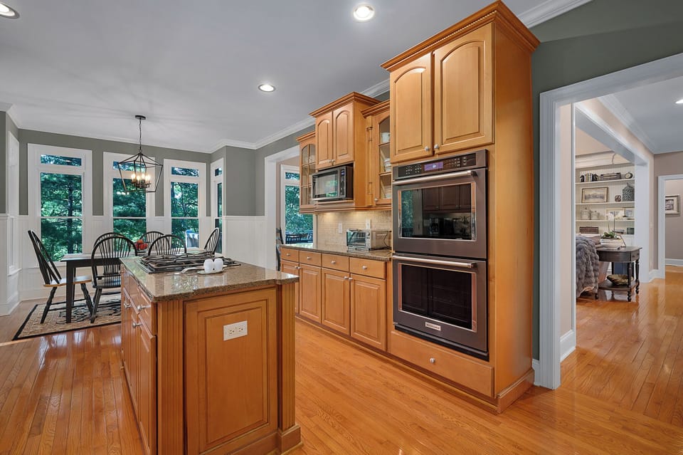 Whispering Knoll - Fully Equipped Kitchen