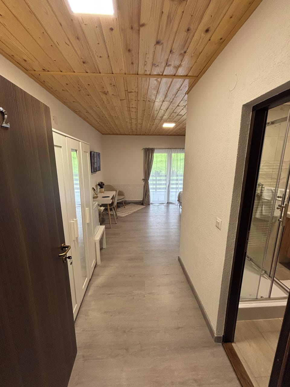 Deluxe Double room with King size bed, Garden View (1) | In-room safe, blackout drapes, soundproofing, free WiFi