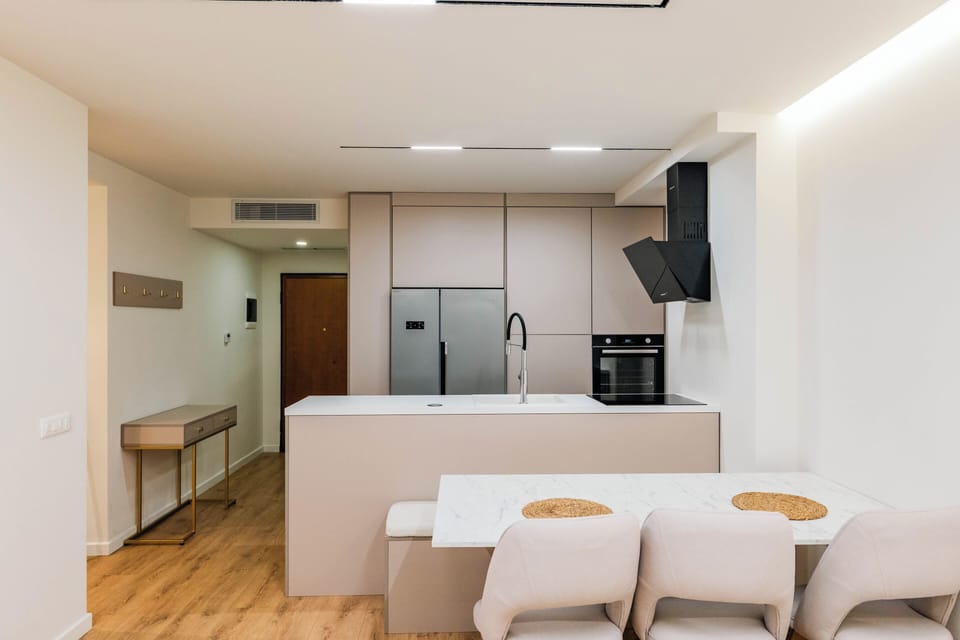 Apartment, Balcony, Sea View | Private kitchen | Electric kettle