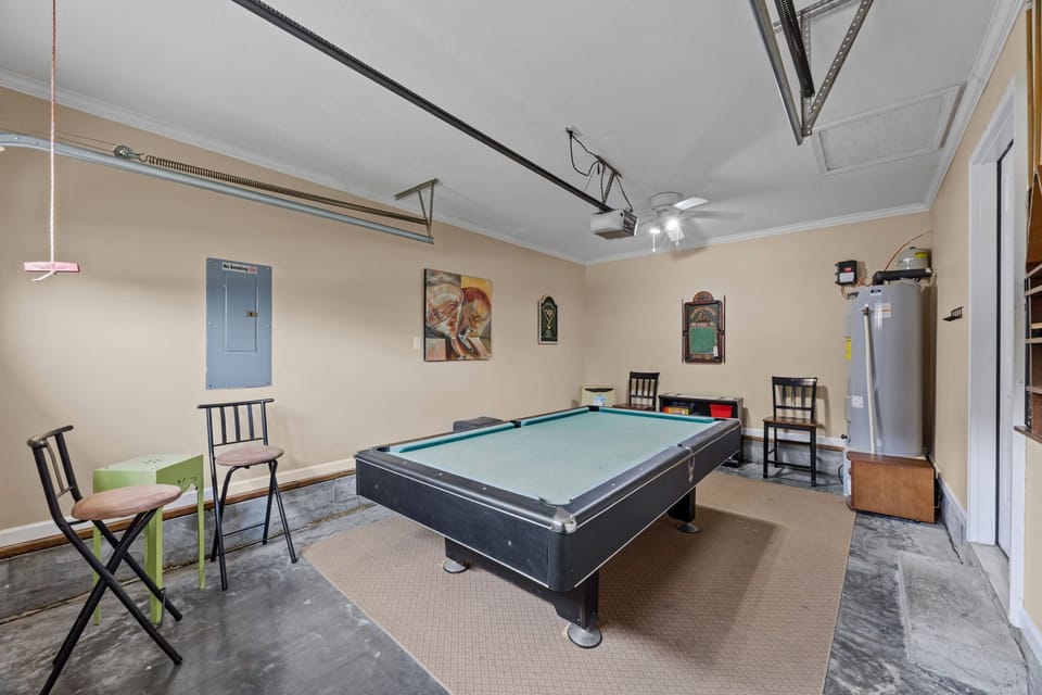 Pool table, Board Games, Insulated Garage, Portable AC, Infrared Heater