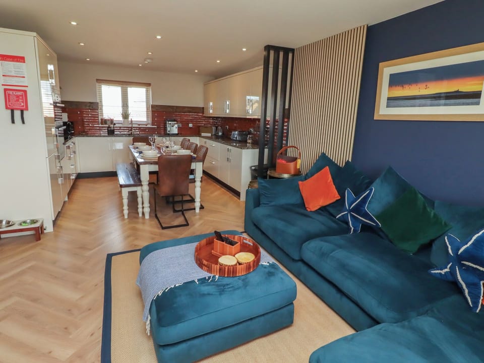 Cottage | Living area