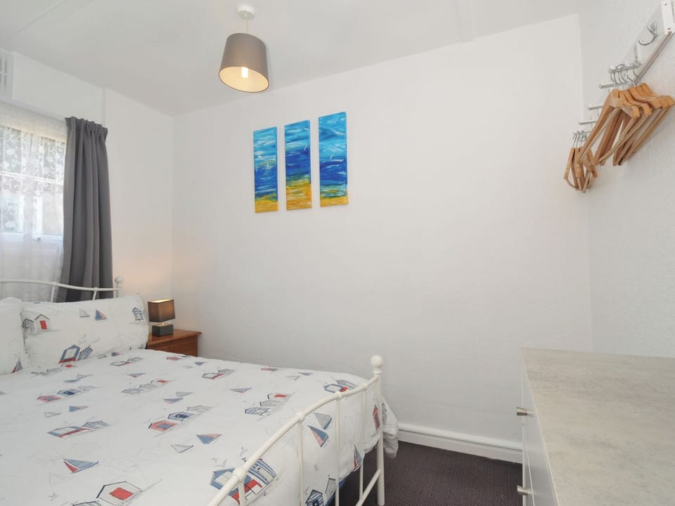 2 bedrooms, individually decorated, individually furnished, free WiFi