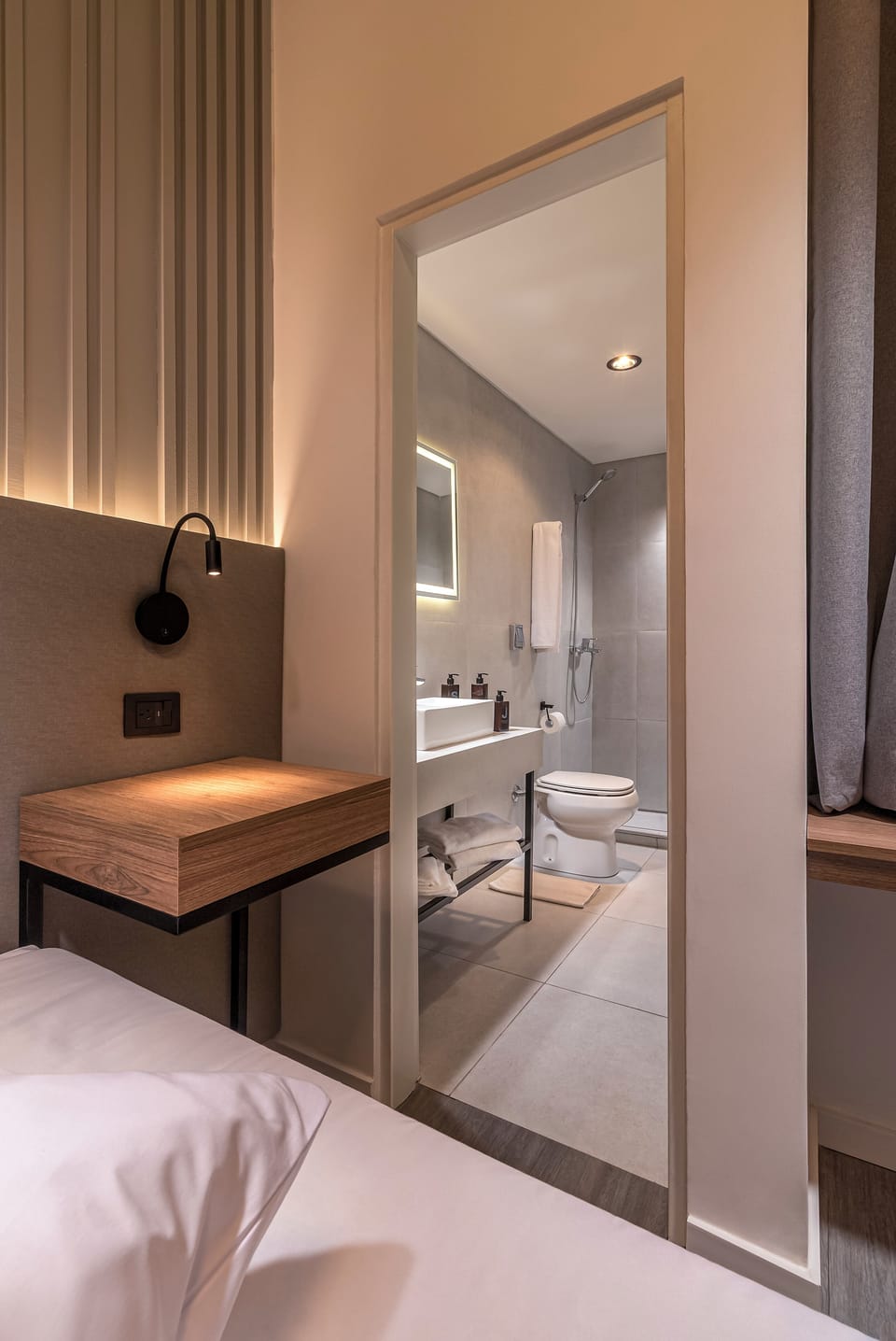Classic Double Room | In-room safe, desk, free WiFi