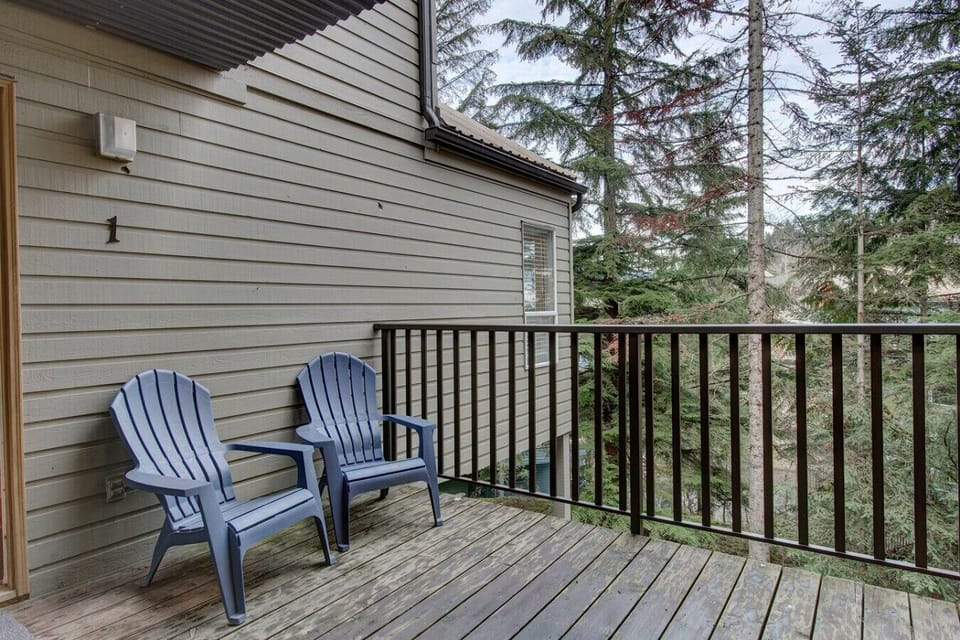 Patio by the entrance for enjoying coffee outdoors