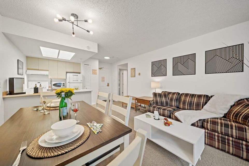 The dining area is spacious enough to accommodate plenty of guests.